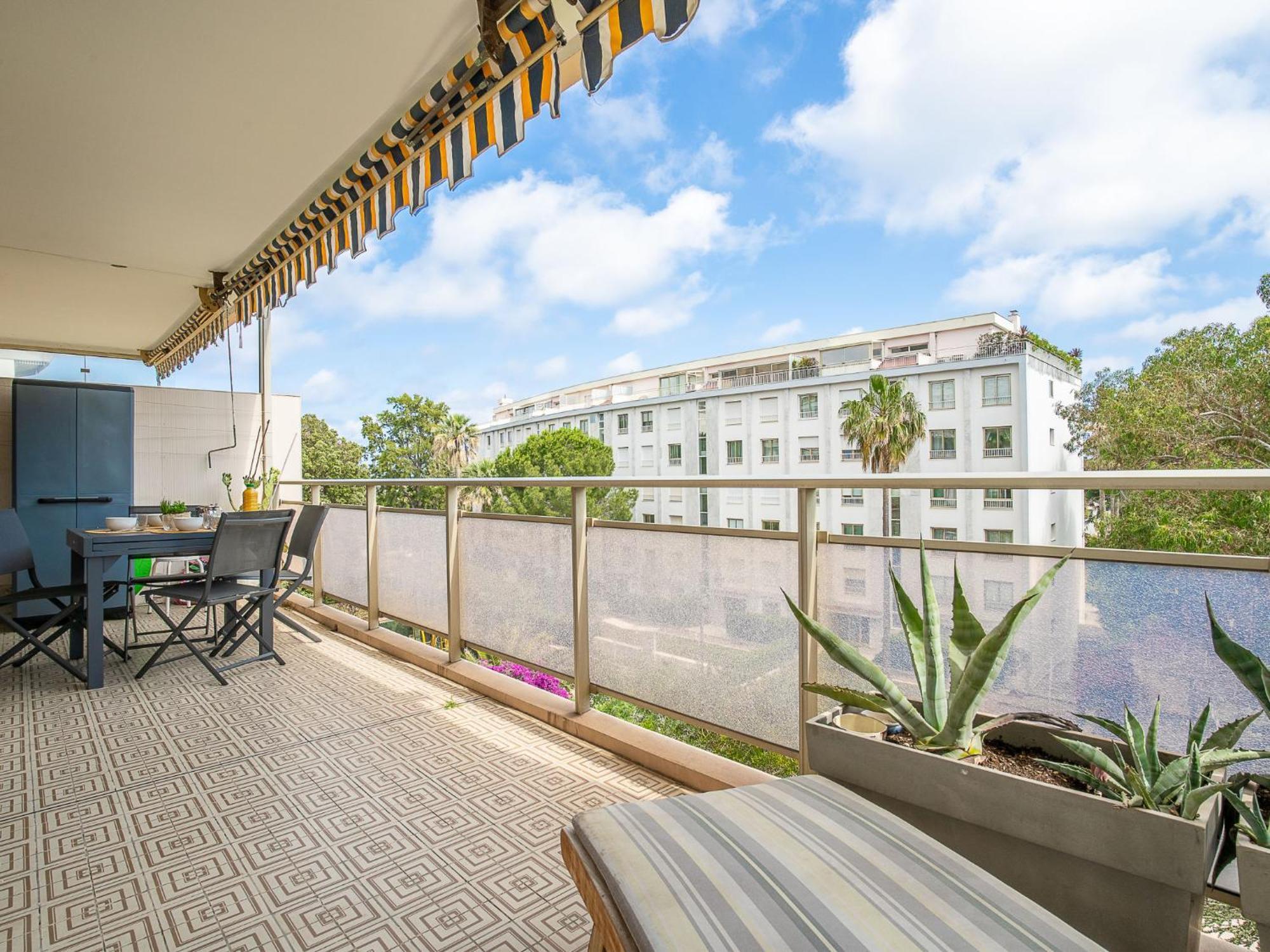 Apartment Les Aliscamps By Interhome Cannes Eksteriør billede